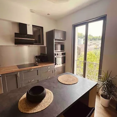 Magnifique T2 Lumineux 3 Etoiles - Centre Aix Les Bains 엑스레뱅